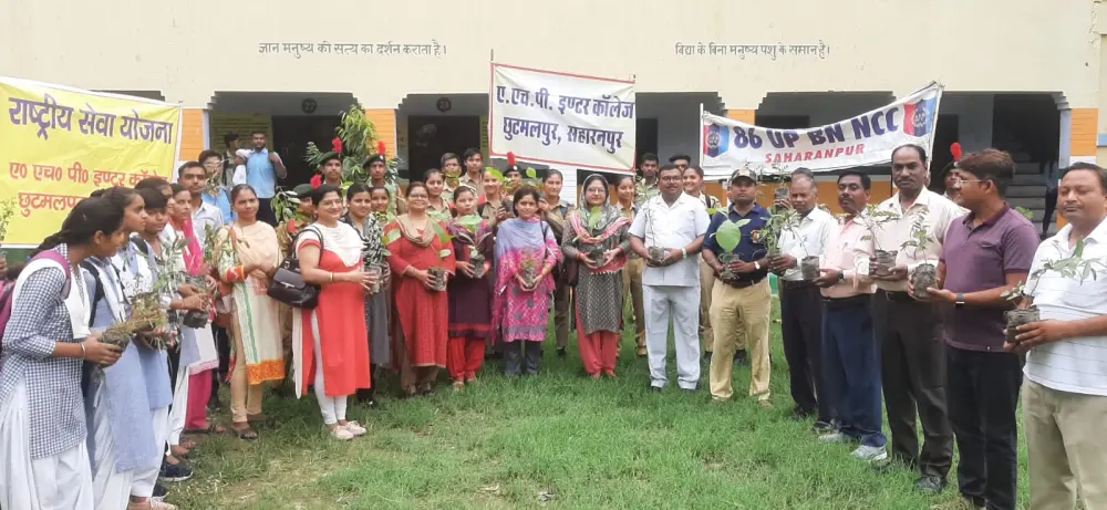 School activities at A.H.P. Inter College, Chhutmalpur